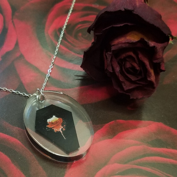 Bloody Rose on Coffin Necklace - Picture 5 of 5